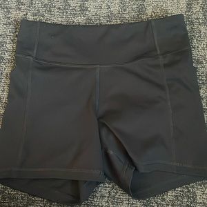 All in motion athletic shorts with pocket